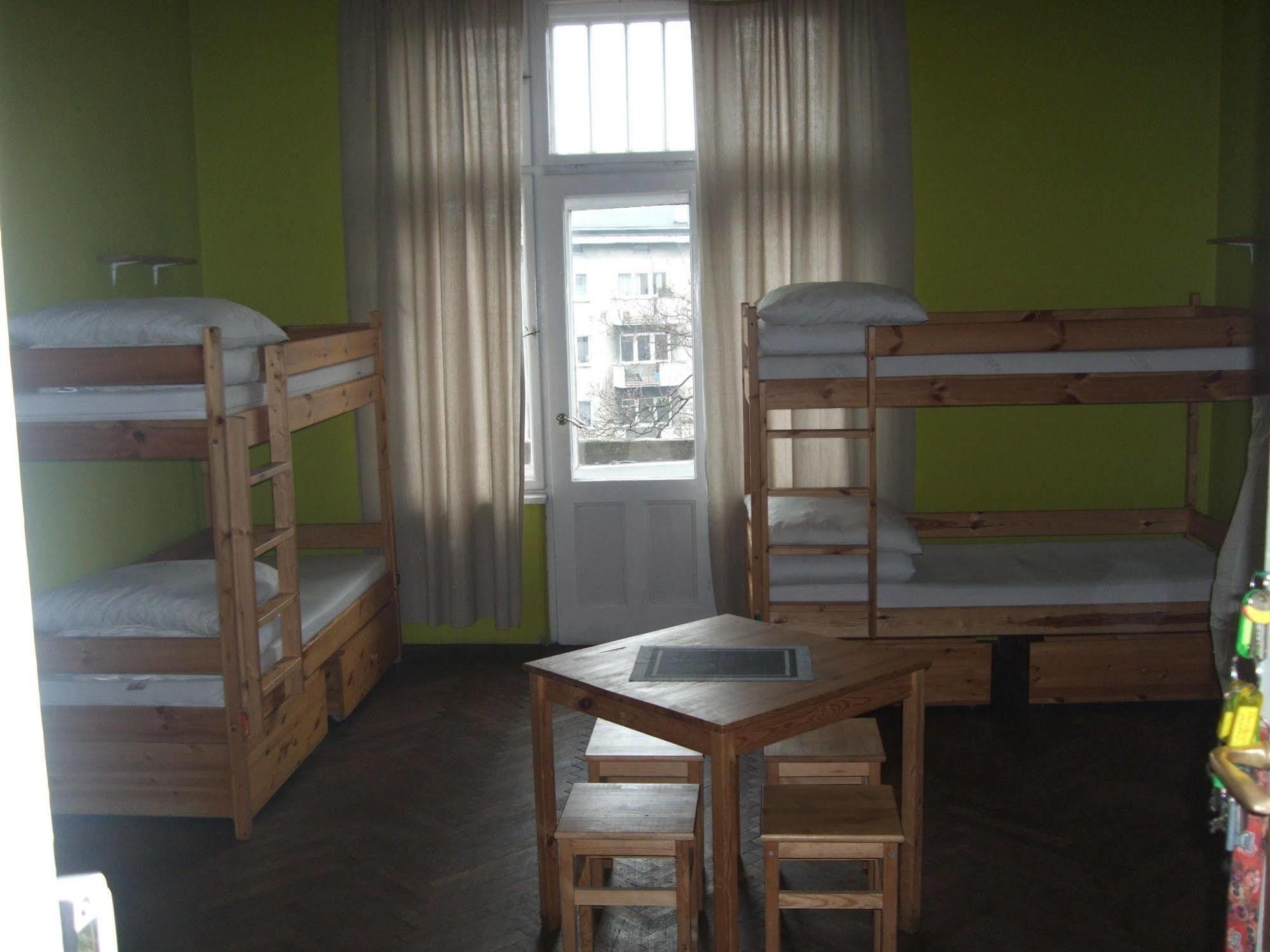 Old Walls Hostel Krakau Buitenkant foto