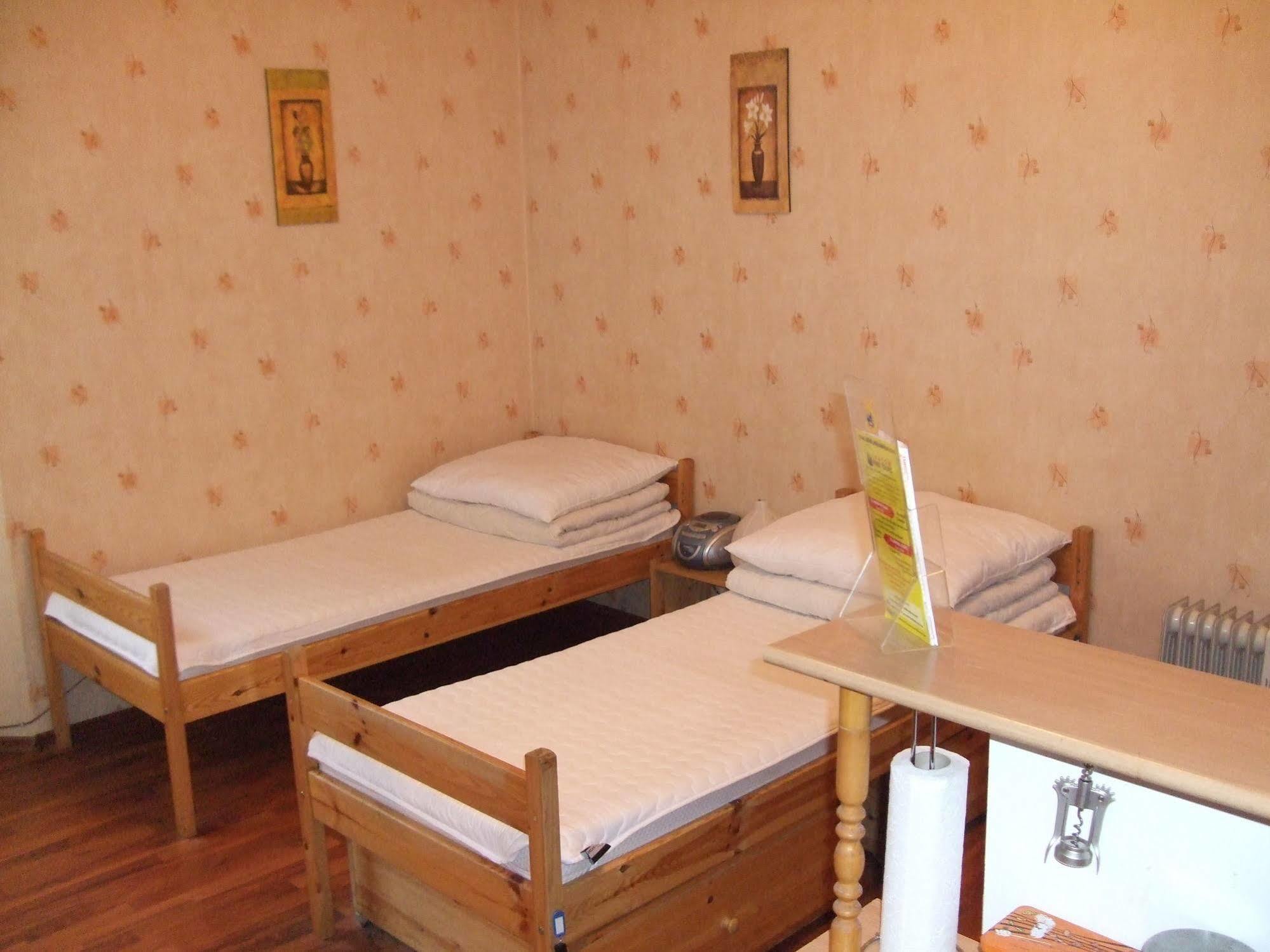 Old Walls Hostel Krakau Buitenkant foto