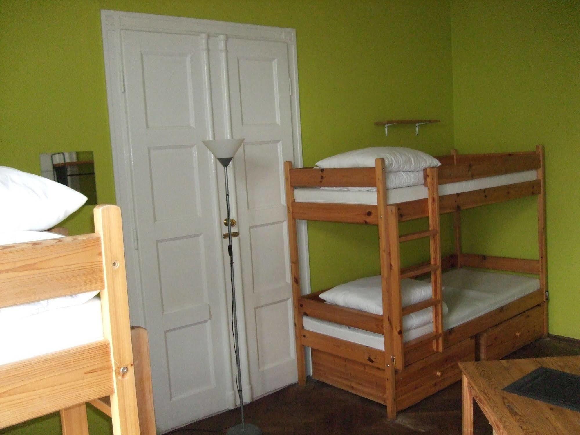 Old Walls Hostel Krakau Buitenkant foto